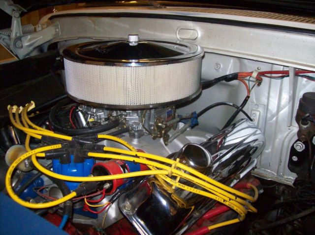 1966 White Ford F-100 Long Bed Truck