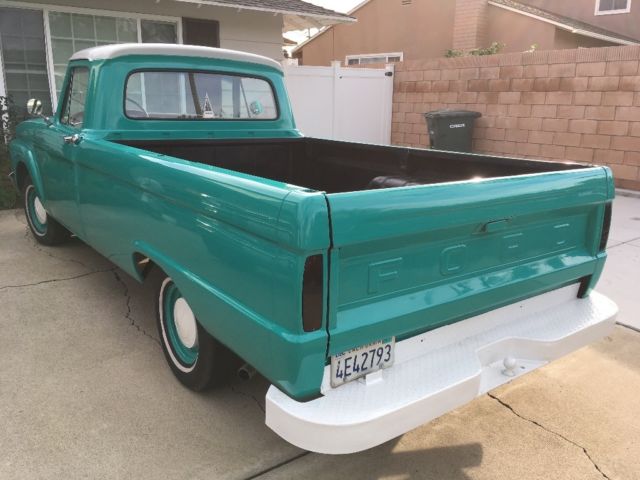 1966 Ford F-100