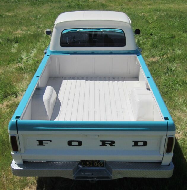 1966 white/blue Ford F-250 F-250 long bed custom cab