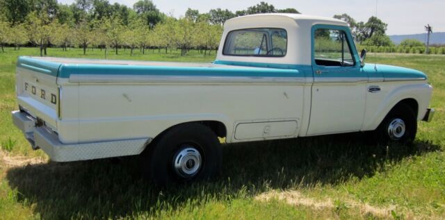 1966 white/blue Ford F-250 F-250 long bed custom cab