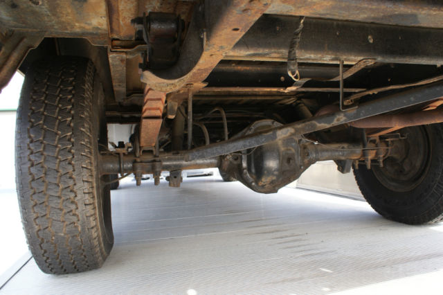 1966 White Ford F-250