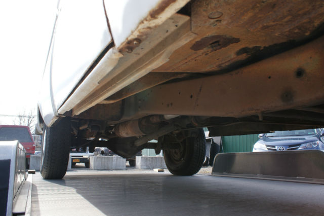 1966 White Ford F-250