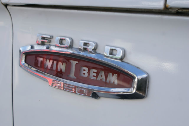 1966 White Ford F-250