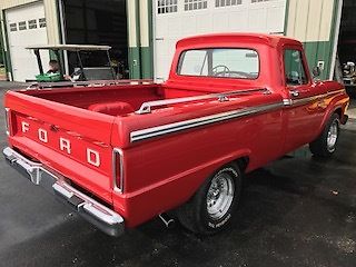 1966 Ford F-100