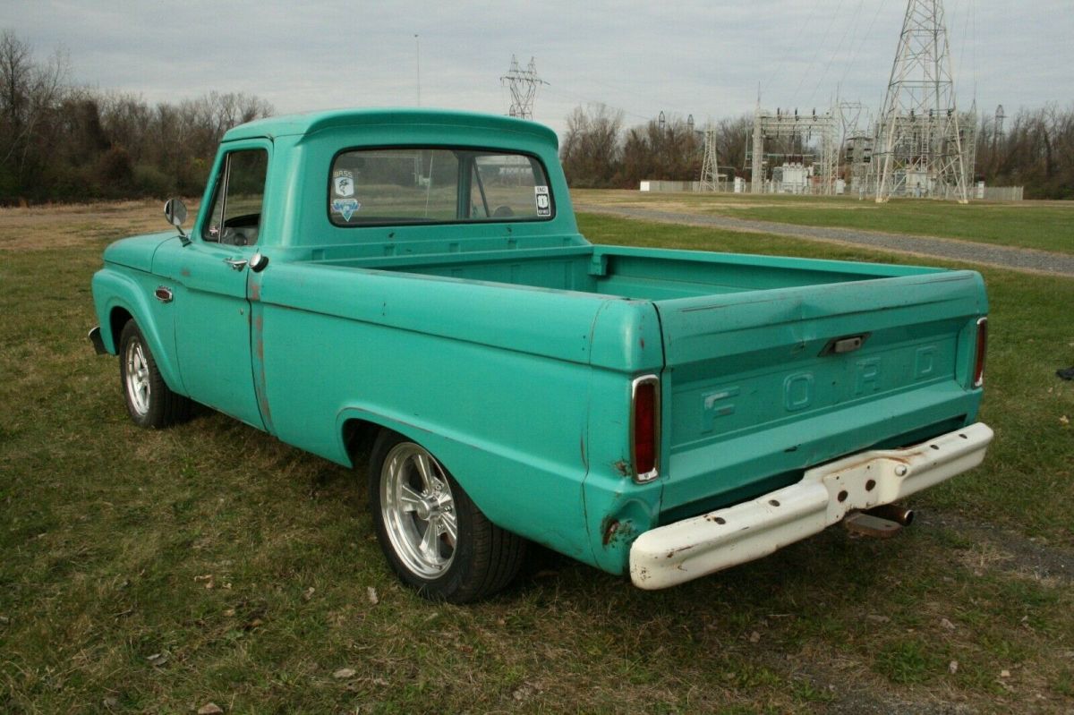 1966 Ford F-100