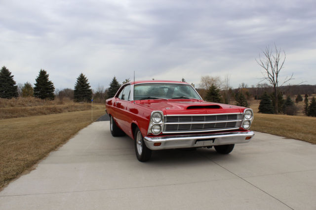 1966 Red Ford Fairlane U/K
