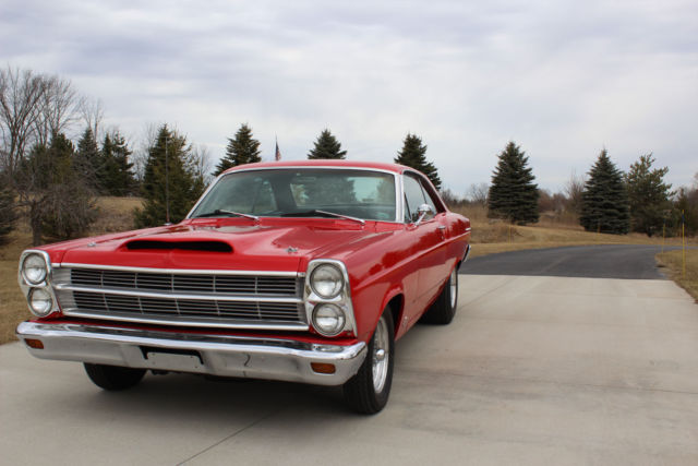 1966 Red Ford Fairlane U/K