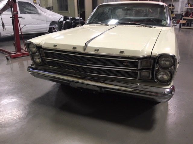1966 White Ford Galaxie Hdtp
