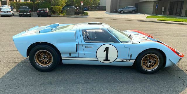 1966 Blue Ford GT 40 --