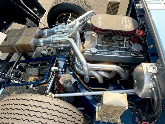 1966 Blue Ford GT 40 --