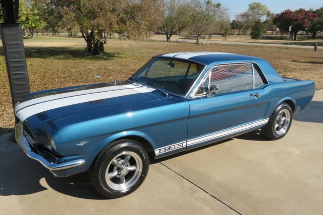 1966 blue with white stripes Ford Mustang GT350