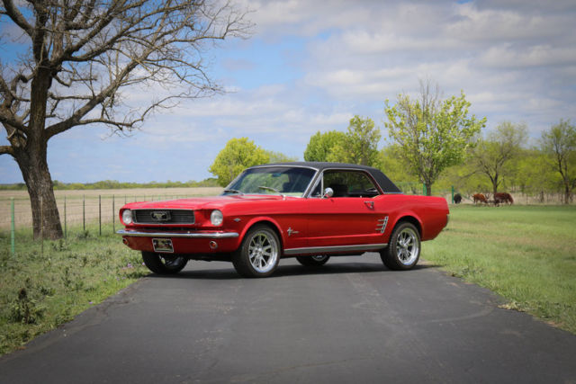 1966 Red Ford Mustang --