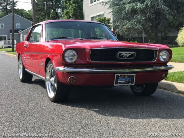 1966 Red Ford Mustang --