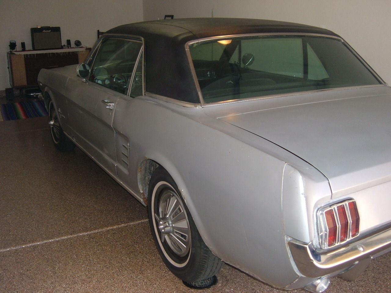 1966 SILVER FROST Ford Mustang U/K