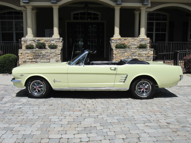 1966 Ford Mustang
