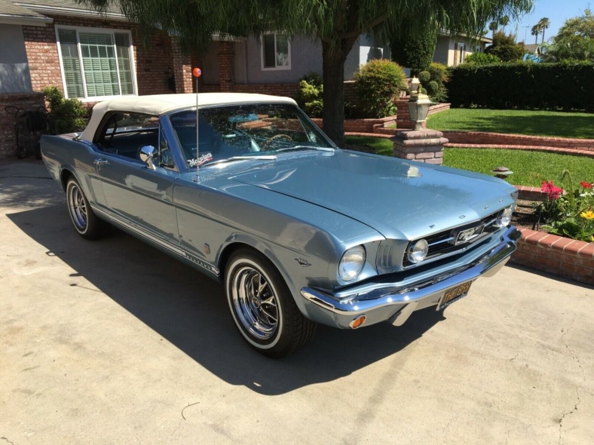 1966 Blue Ford Mustang