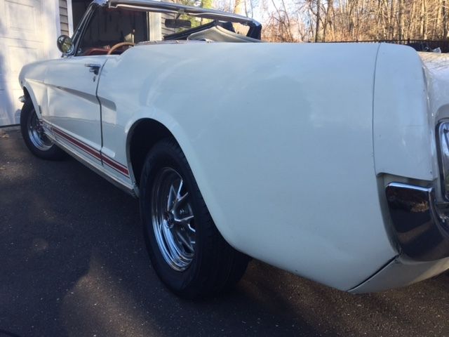 1966 whimbledon white Ford Mustang Convertible