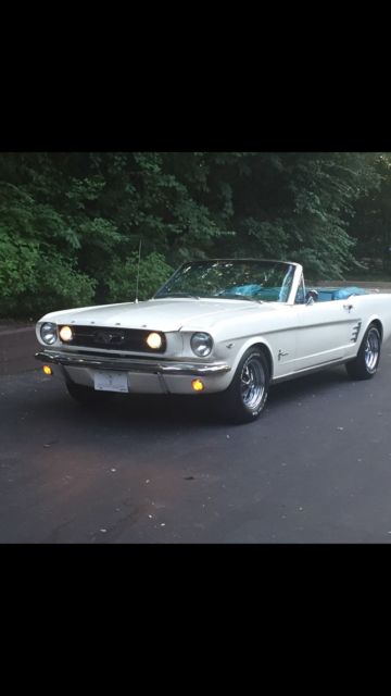 1966 Ford Mustang Convertible