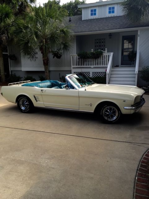 1966 Ford Mustang Convertible