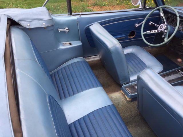 1966 blue Ford Mustang