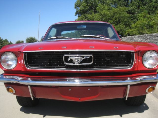1966 Red Ford Mustang Coupe 289