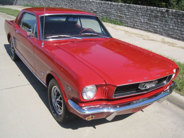 1966 Red Ford Mustang Coupe 289