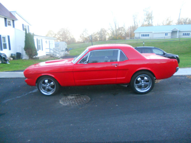 1966 Red Ford Mustang U/K
