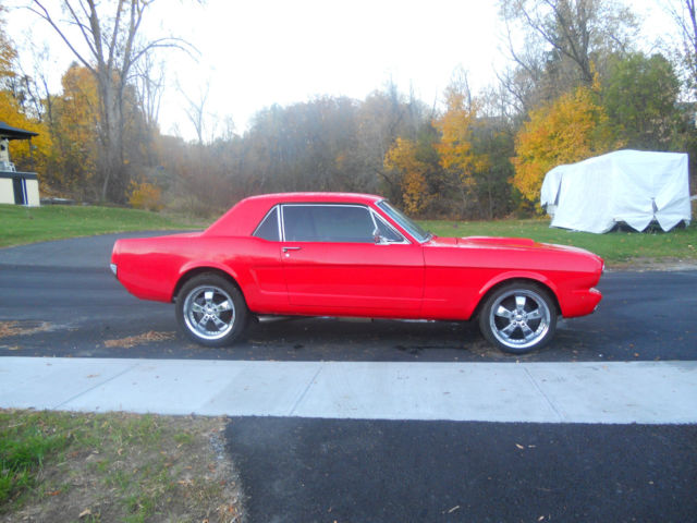 1966 Red Ford Mustang U/K