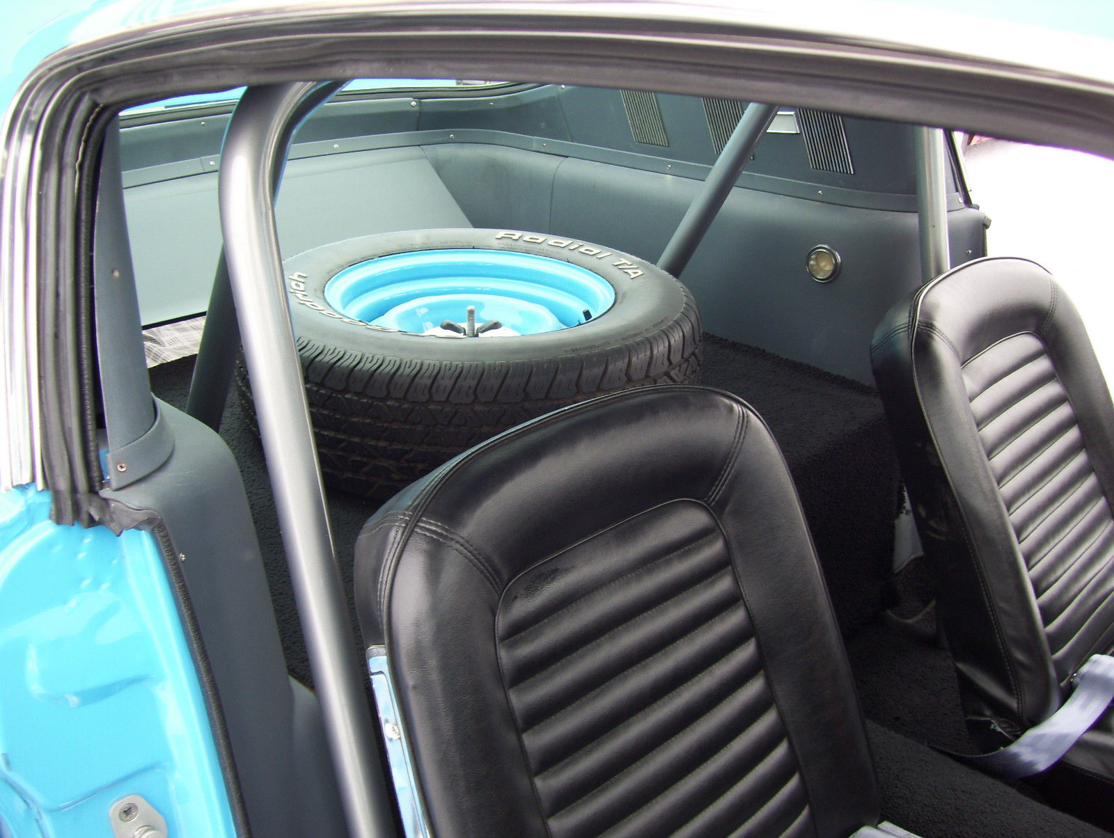 1966 GRABBER BLUE Ford Mustang Fastback 2+2