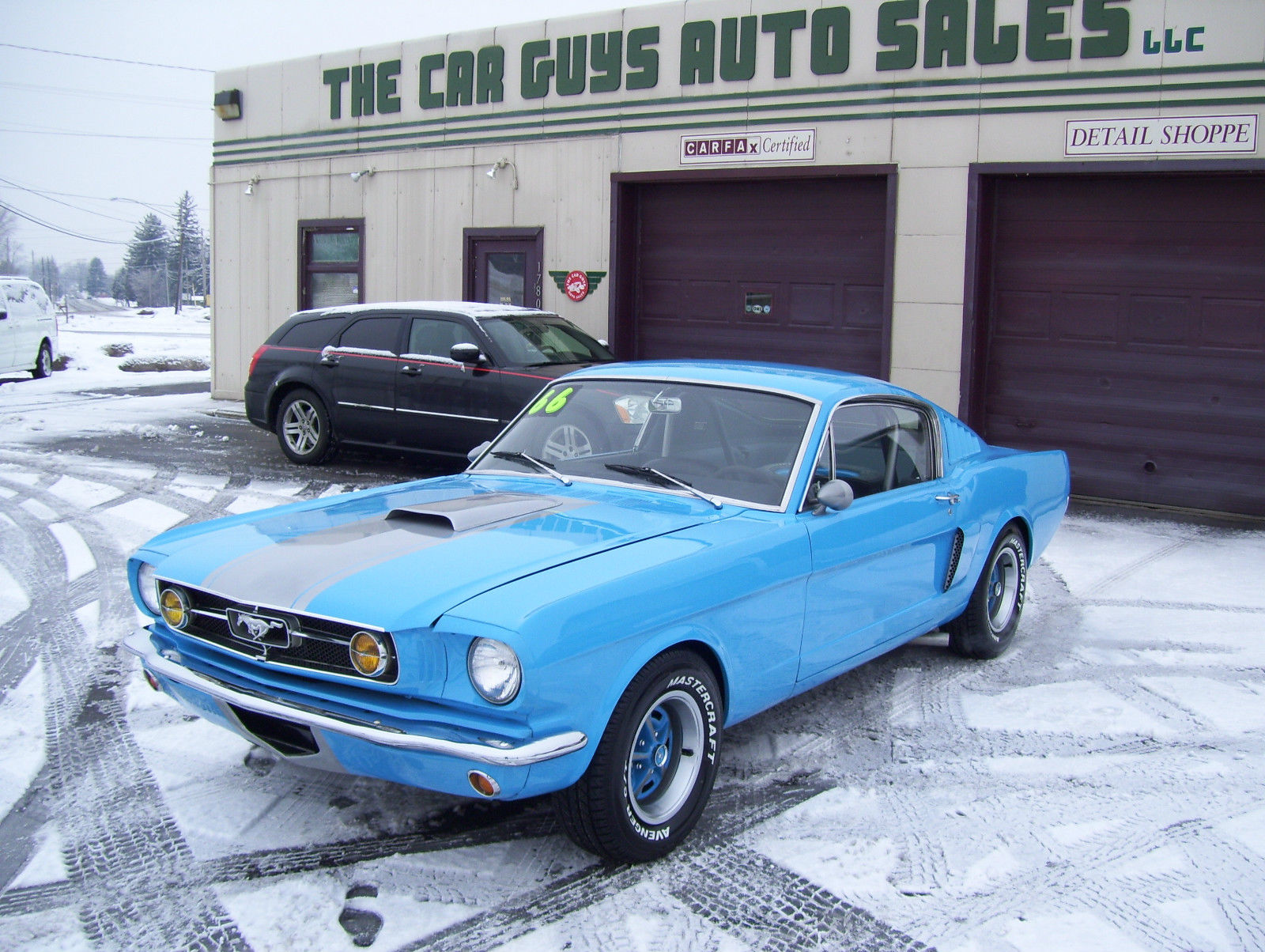 1966 GRABBER BLUE Ford Mustang Fastback 2+2