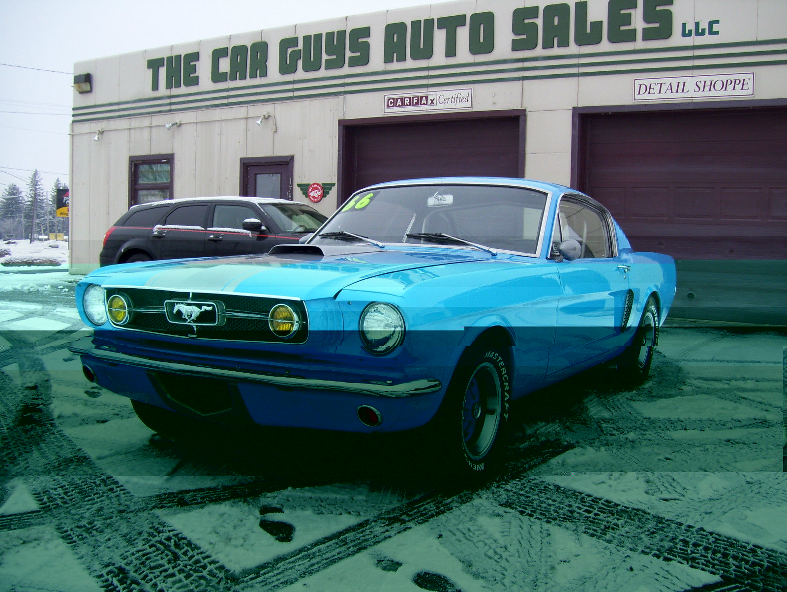 1966 GRABBER BLUE Ford Mustang Fastback 2+2