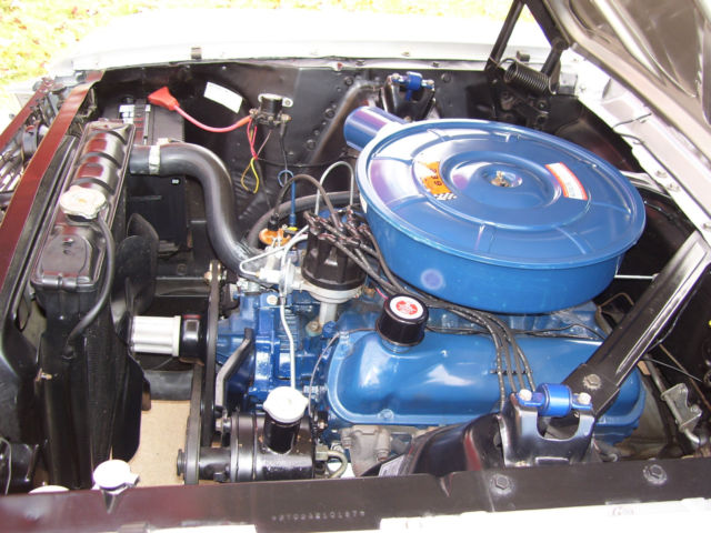 1966 Silver Frost Ford Mustang Fastback 2=2