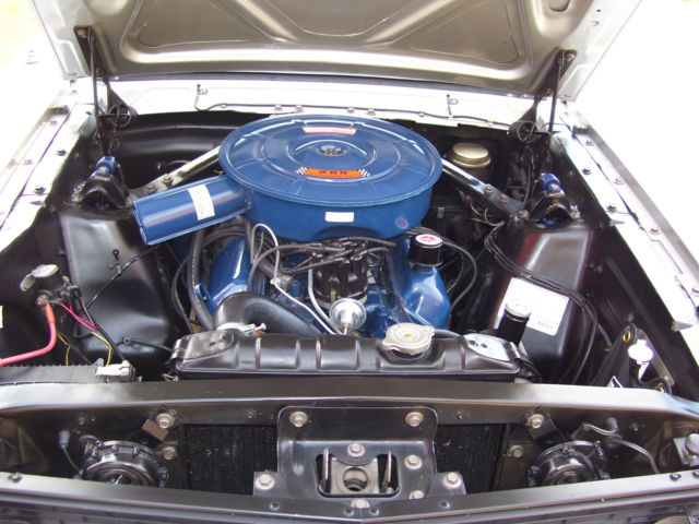 1966 Silver Frost Ford Mustang Fastback 2=2