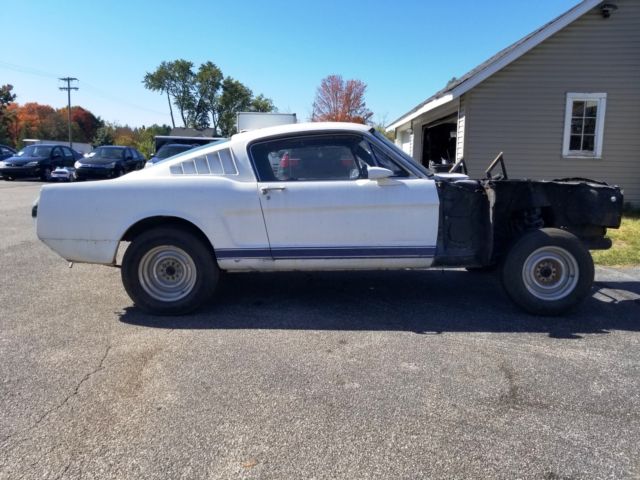 1966 White Ford Mustang Fast Back