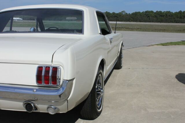 1966 Wimbleton White Ford Mustang Coupe