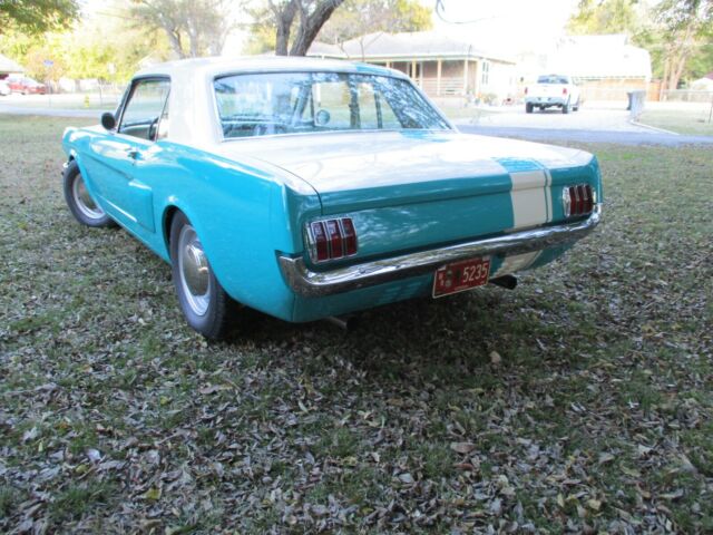 1966 Turquoise/Wimbledon White Ford Mustang Coupe