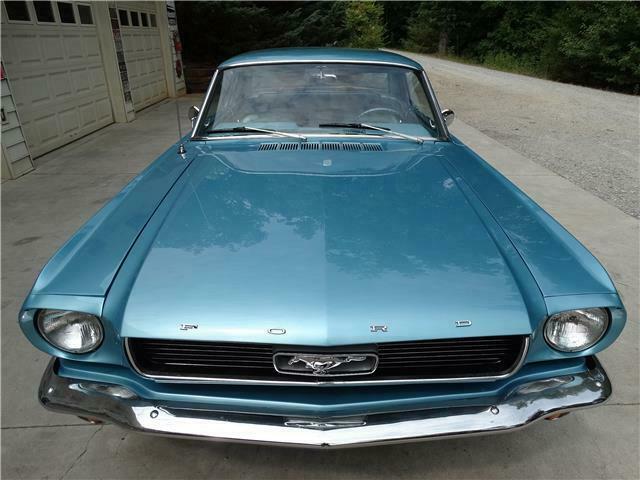 1966 TAHOE TURQUOISE Ford Mustang COUPE