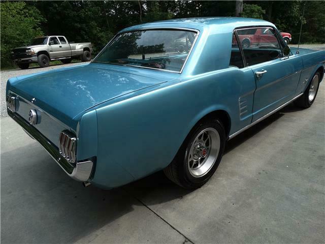 1966 TAHOE TURQUOISE Ford Mustang COUPE