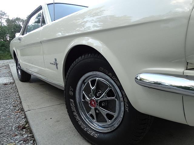 1966 White Ford Mustang COUPE