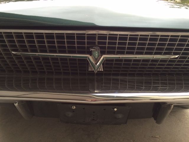 1966 Green Ford Thunderbird Coupe