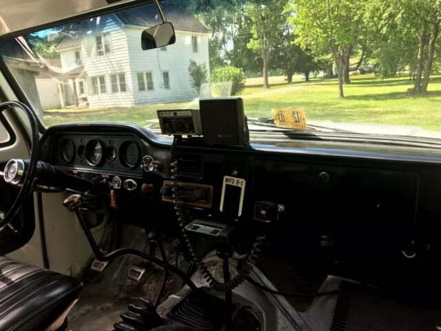 1966 White GMC K20 Standard Cab Pickup