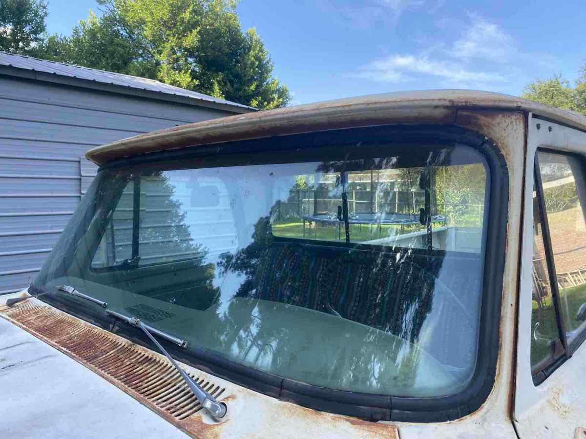 1966 White GMC chevy Pickup