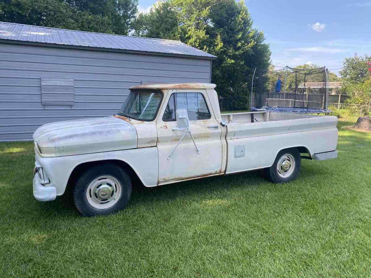 1966 White GMC chevy Pickup
