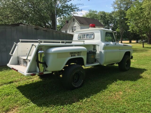 1966 White GMC K25 Standard Cab Pickup