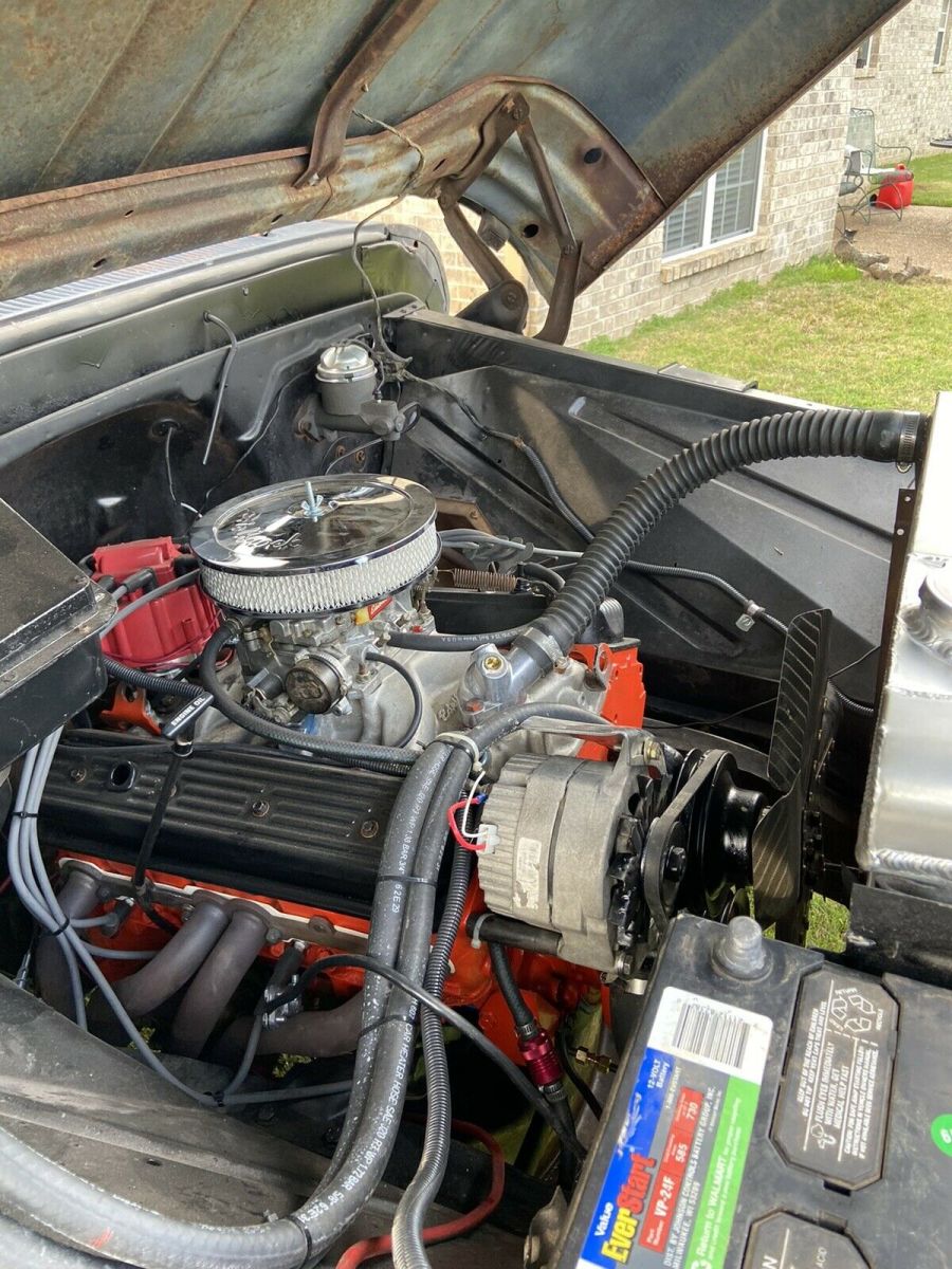 1966 Green Chevrolet Suburban