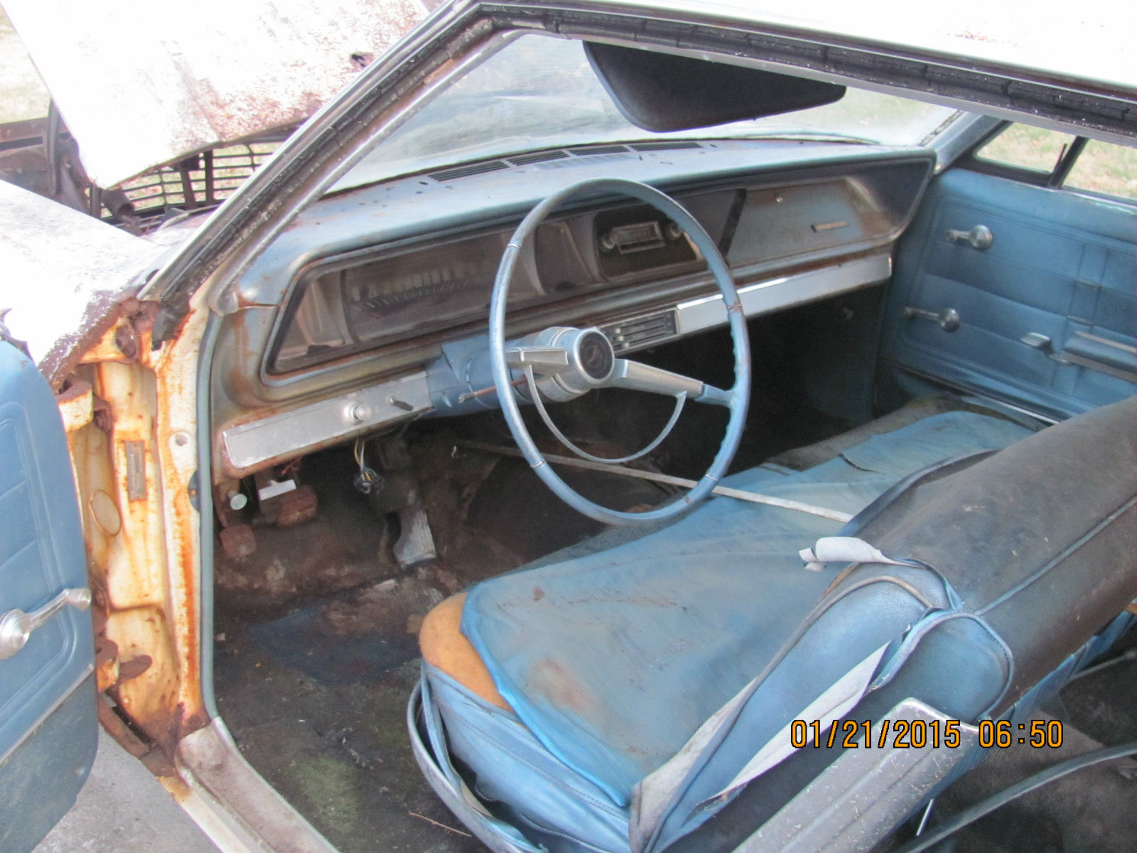 1966 White Chevrolet Impala Coupe
