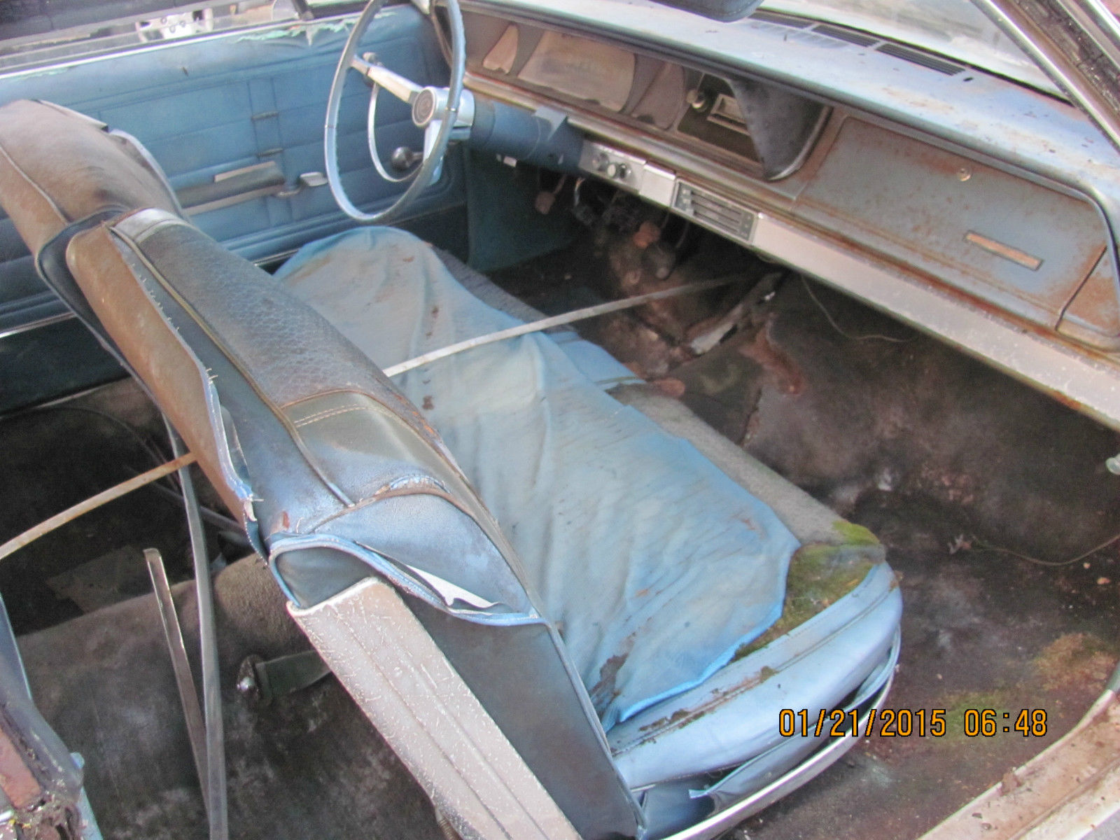 1966 White Chevrolet Impala Coupe