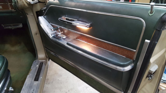 1966 Gold Chrysler Imperial Sedan