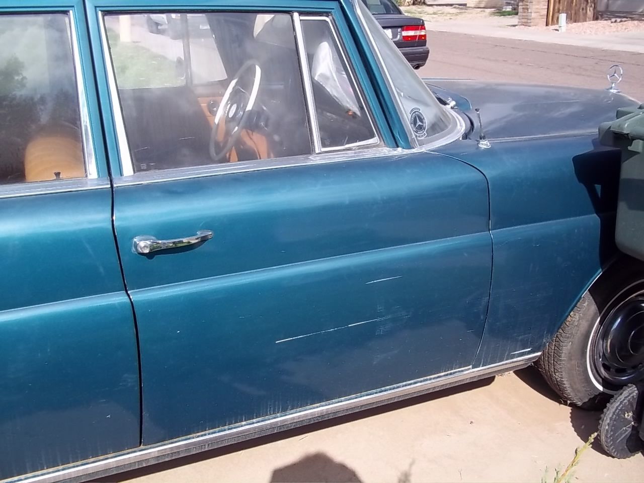 1966 Green Mercedes-Benz 200-Series Sedan