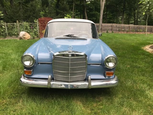 1966 Blue Mercedes-Benz 200-Series Sedan